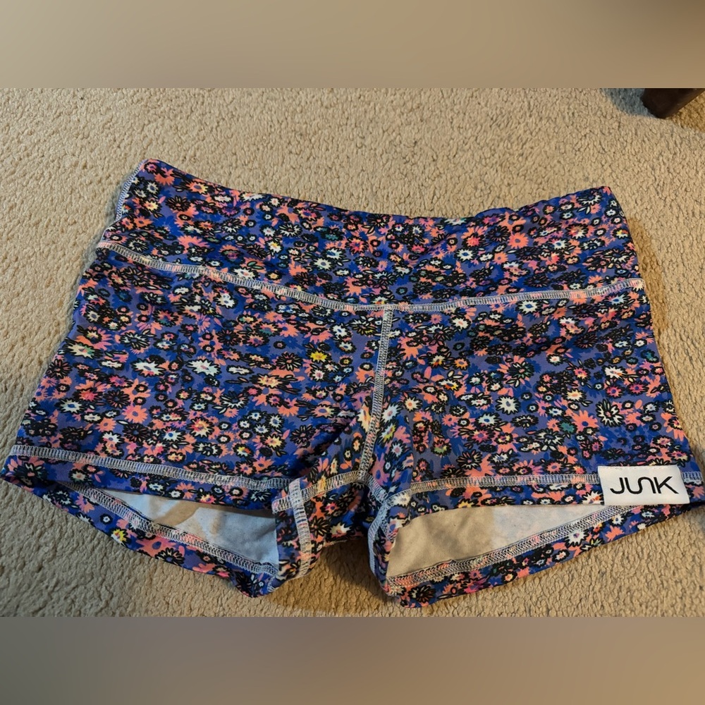 Fleo Shorts